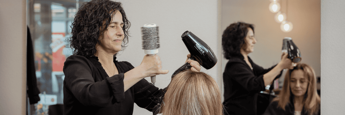 Travailler chez Coiffure II Salone GmbH